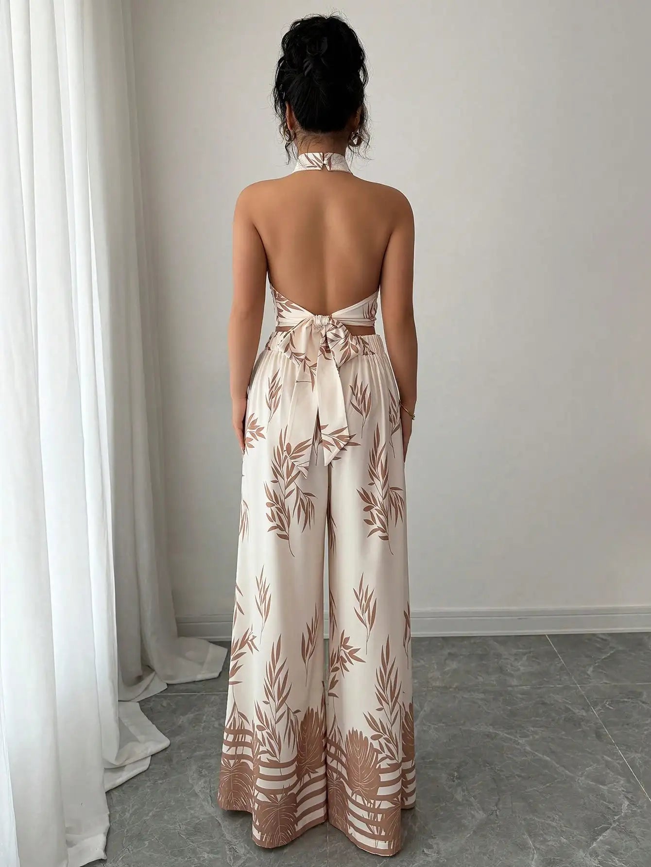 Women's Tropical Print Halter Neck 2 Piece Set with Wide Leg Pants for Summer Vacation