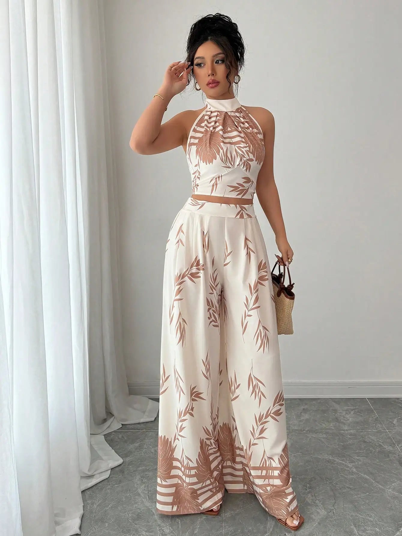 Women's Tropical Print Halter Neck 2 Piece Set with Wide Leg Pants for Summer Vacation