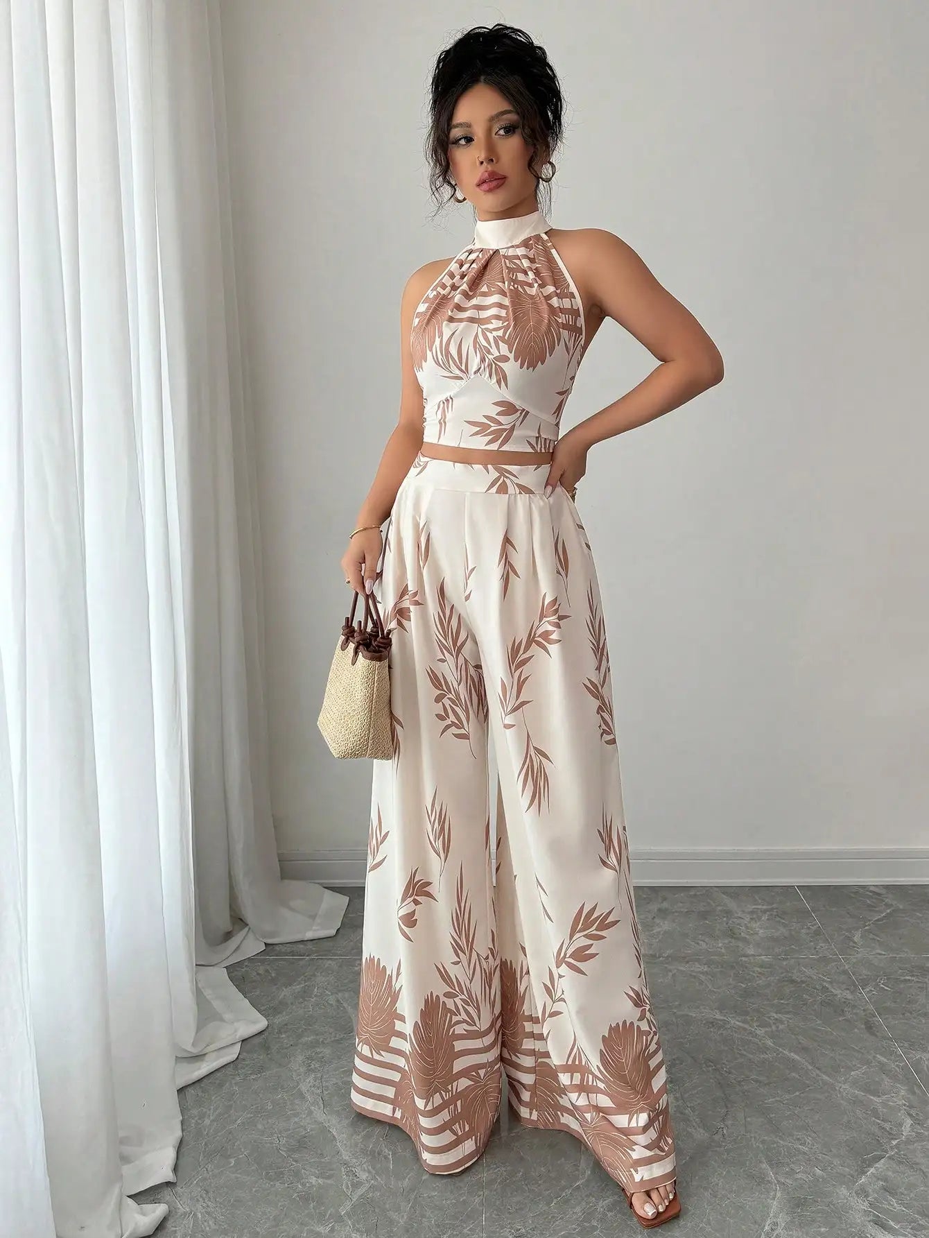 Women's Tropical Print Halter Neck 2 Piece Set with Wide Leg Pants for Summer Vacation